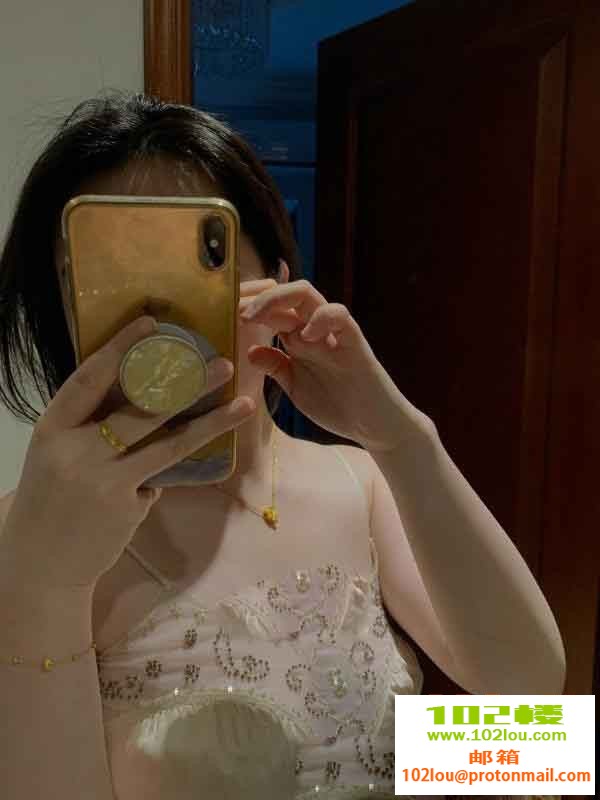 103215dq9hhqh31g7u5gq9.jpg