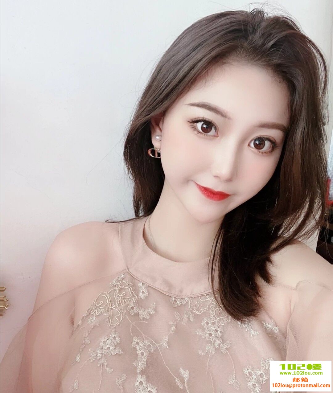 153219enf1cdd2d02grv21.jpg