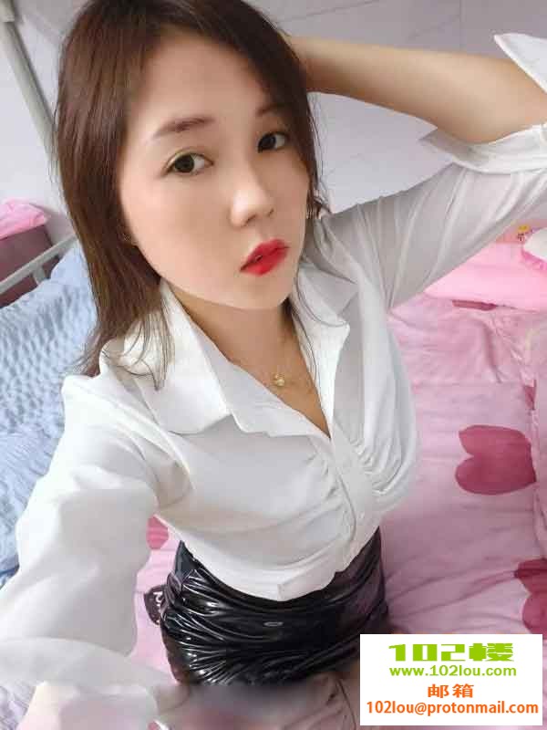 103219fq8qu2m8zmq48523.jpg
