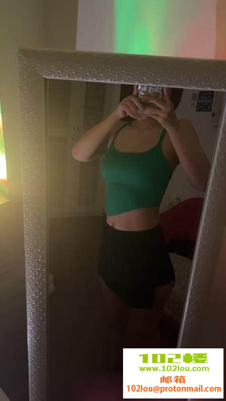 140332emqrvir2vwww70i4.jpg