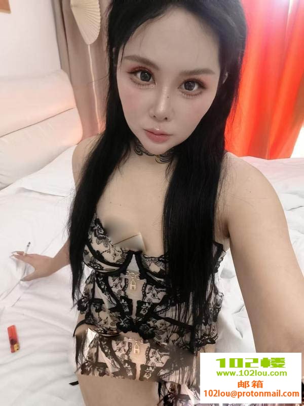 202153b11ck76vvdc59ccj.jpg