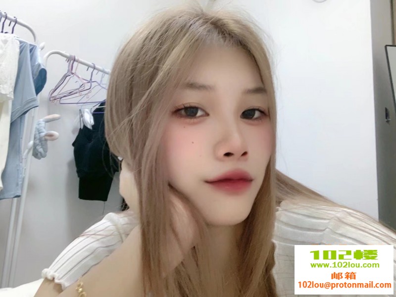 172737d84vu8zvvd8vnv77.jpeg