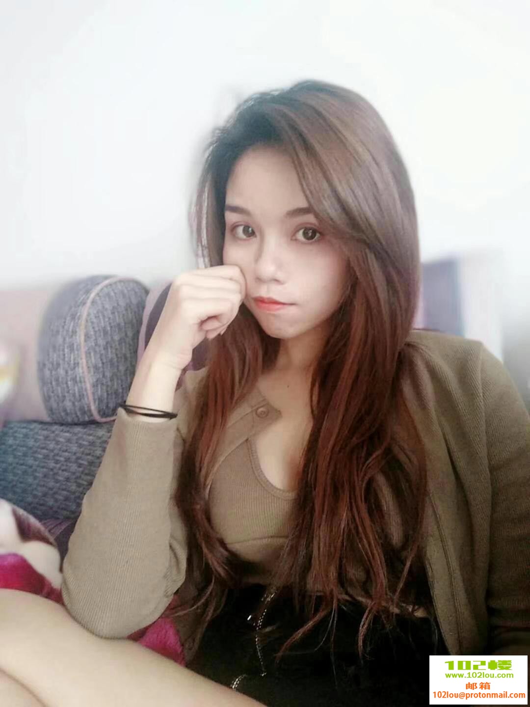 211701e5hwo95hflhol5ct.jpg