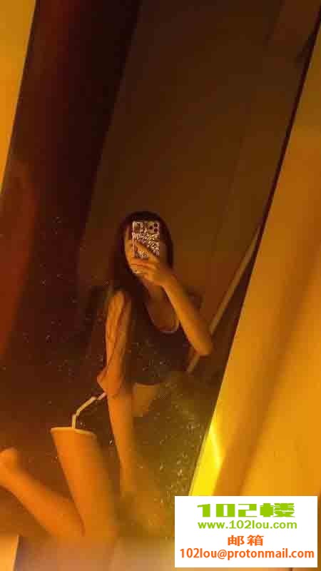 012143mww0zk0p92wal2af.jpg