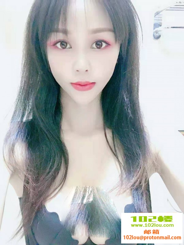 205312y93nl50t8ac0mna9.jpg