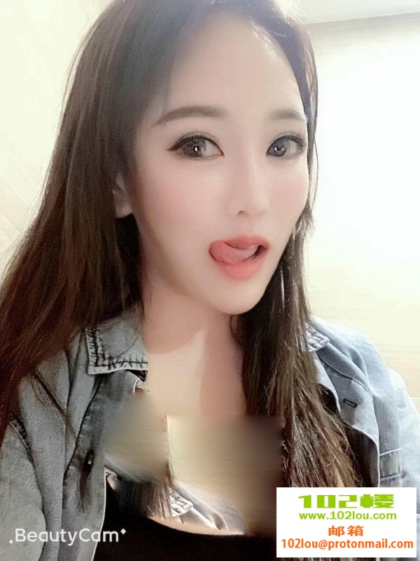 224757wtutc2hkt2th2884.jpg