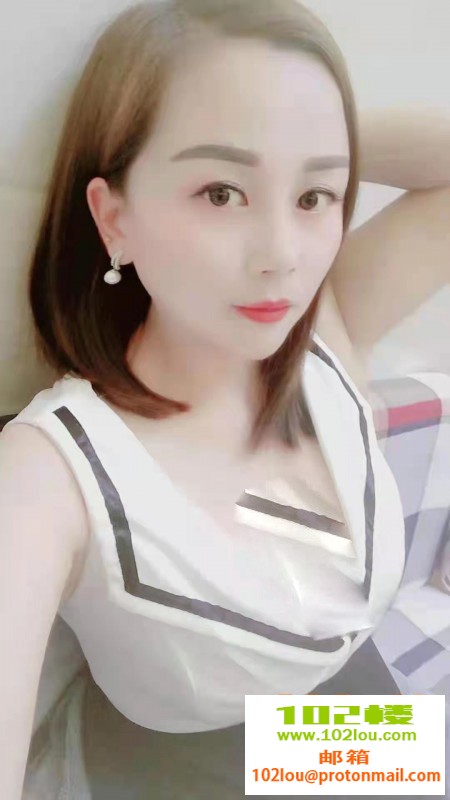 105525yr24l8po88h32qp8.jpg