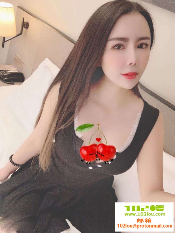 142745g5gq7onluyqenvee.jpg