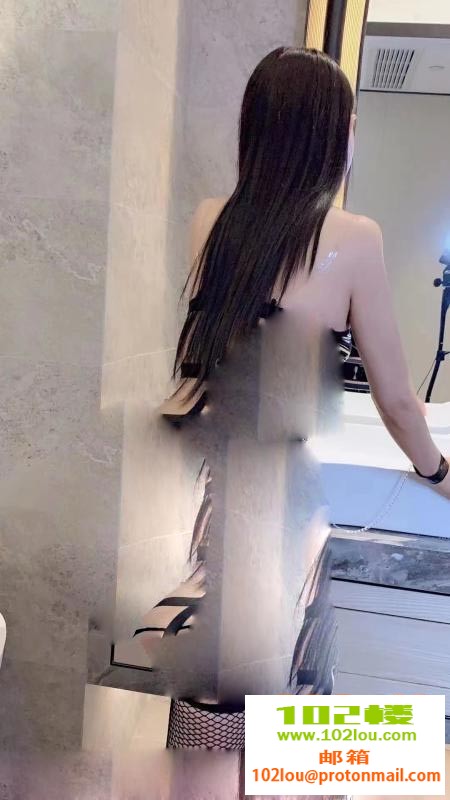 224841yrkqckkr83aap388.jpg