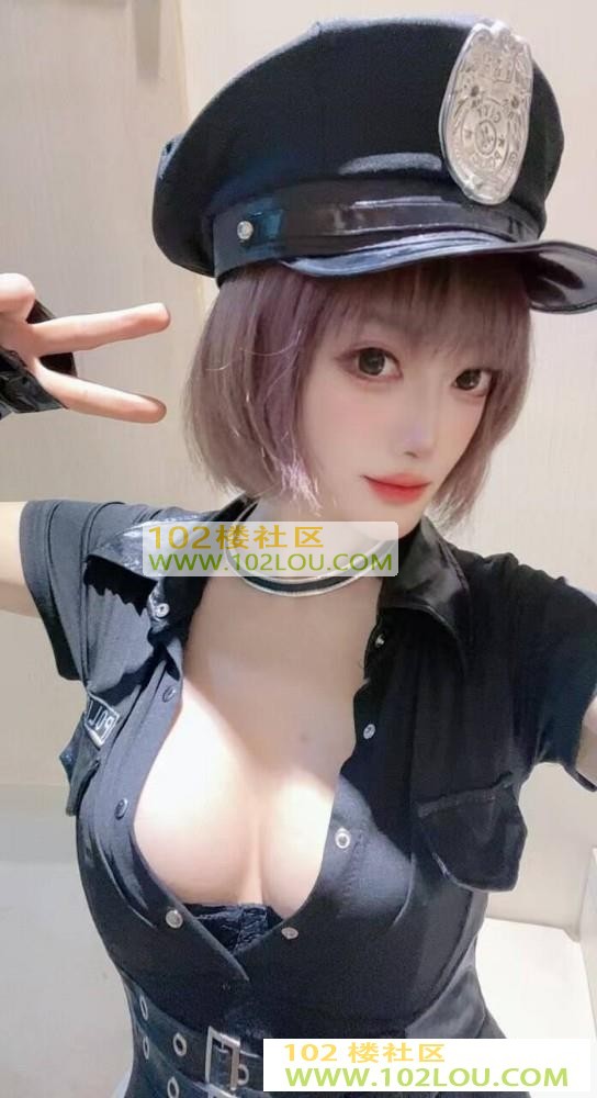 164630pm2dsd8t8s22tmoc.jpg