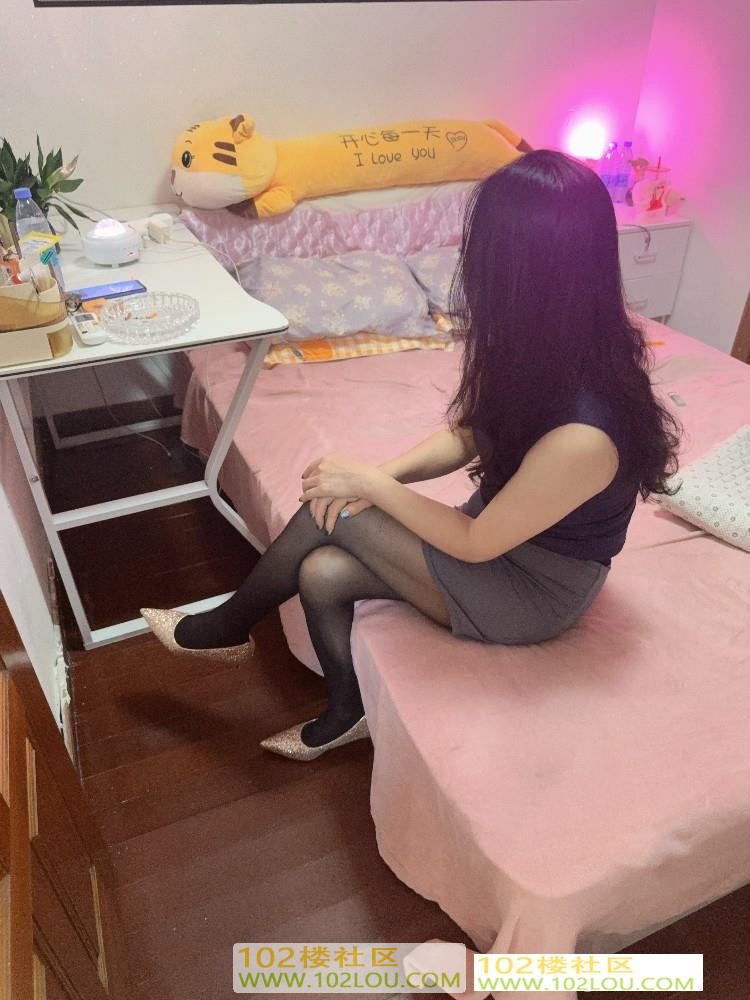 021004c5urhqk9rm374lur.jpg