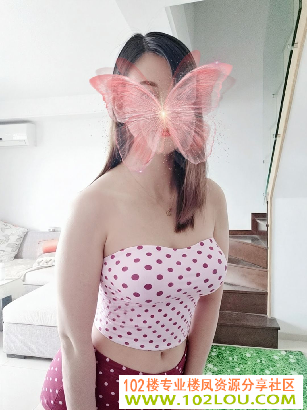 482C5EA261768FD7ABF41504879BD70A.png
